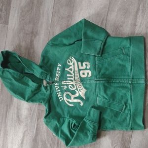 Boys green sweatshirt.
